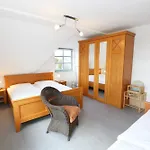 Haus Suedstrand - Whg 06 아파트